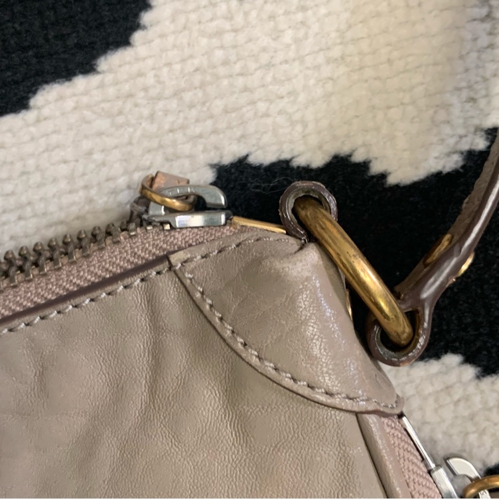Marc Jacobs Washed Up Leather Zip Crossbody Bag - Picture 7 of 14